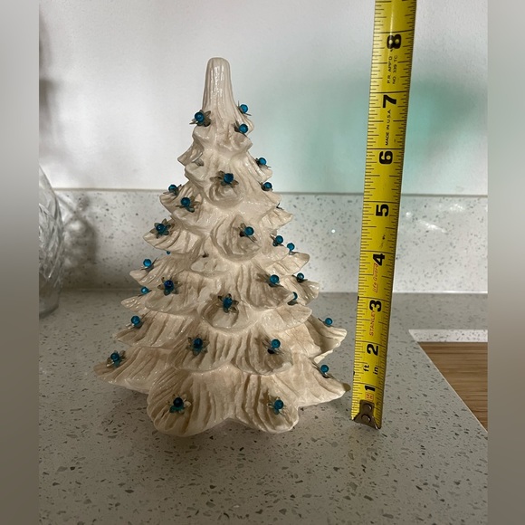 Vintage Ceramic Christmas Tree - Picture 4 of 14